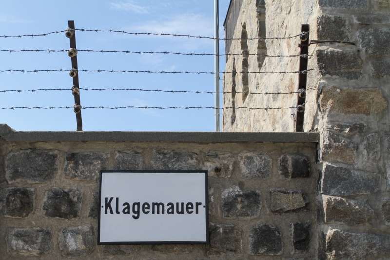 Klagemauer Mauthausen - Klagemauer, Mauthausen, KZ, Mauer, Stacheldraht, Tafel, kostenlos, download Klagemauer Mauthausen